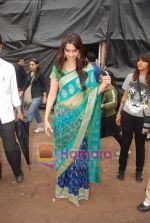 Sonam Kapoor spotted in a saree in Mehboob Studio on 2nd Aug 2010 (11).JPG
